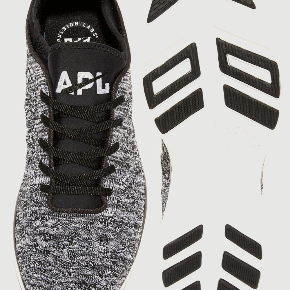 Athletic Propulsion Labs Men's Techloom Phantom Sneakers - Black White Melange
